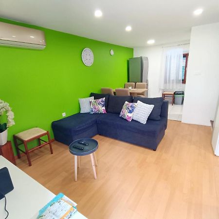 Center Perfect Spot Apartment Split Luaran gambar