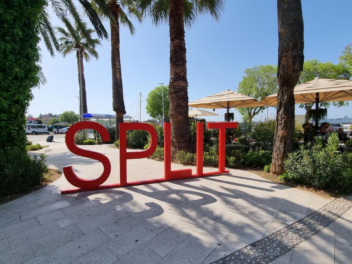 Center Perfect Spot Apartment Split Luaran gambar