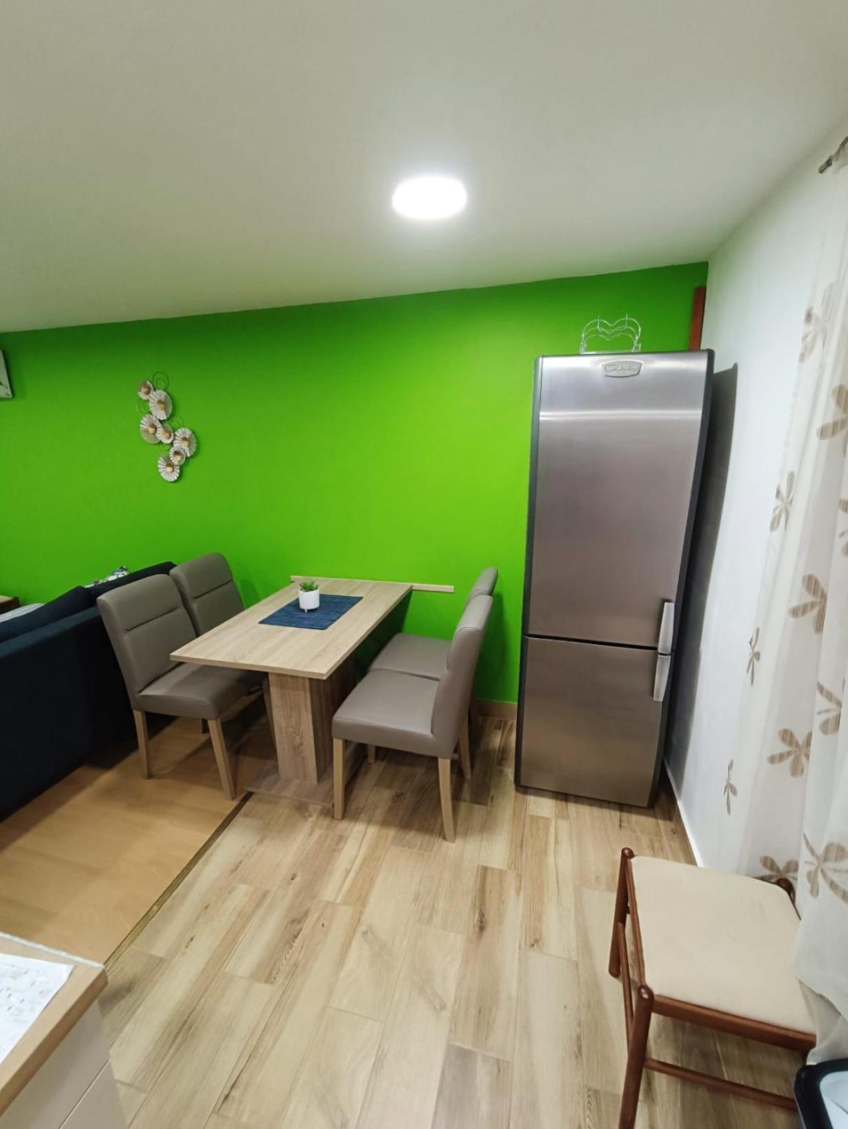 Center Perfect Spot Apartment Split Luaran gambar