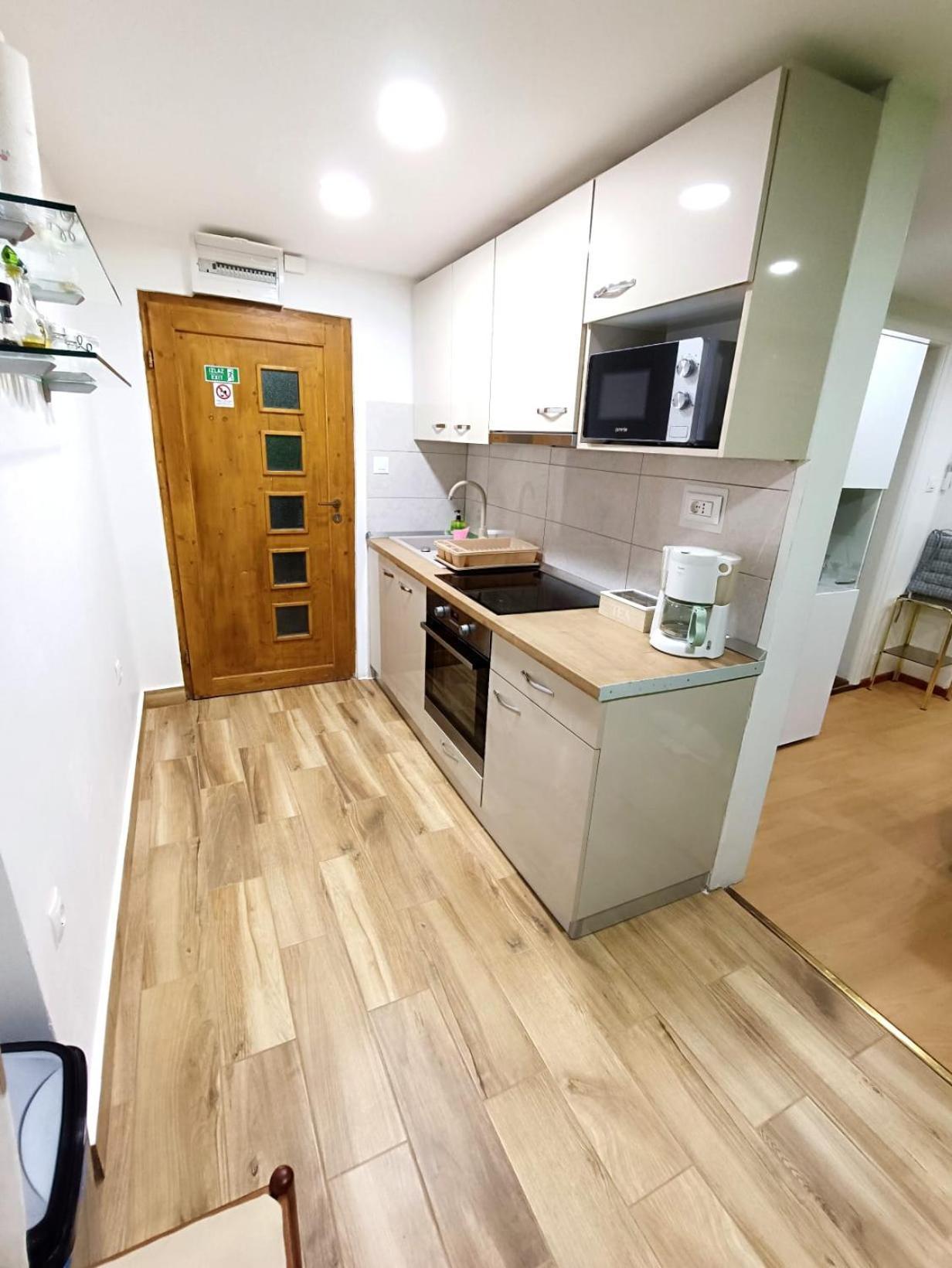 Center Perfect Spot Apartment Split Luaran gambar